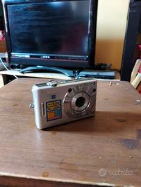 Sony Cyber-shot DSC-W30