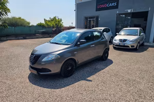 Lancia Ypsilon 1.3 MJT 16V 95 CV 5 porte S&S Plati