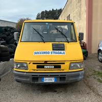 Iveco Daily 35 -8 isoli