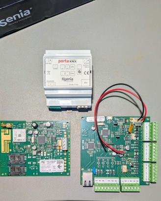Kit Ksenia Lares 128-IP + Gateway KNX e Gemino Bus