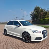 Audi s1
