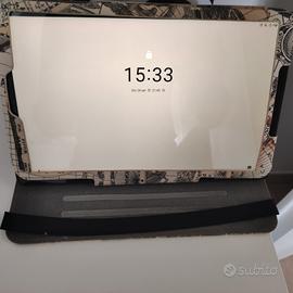 tablet Lenovo 10" con tastiera,vetro e custodia