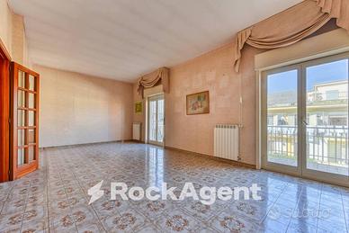 CIRCUMVALLAZIONE ESTERNA - AMPIO - TERRAZZO - BOX