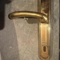 Maniglia in ottone nuova