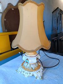 Lampada da comodino 