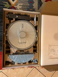 Aspirapolvere e lavapavimenti tubò robò