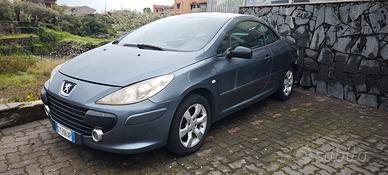 Peugeot 307 Cabrio coupé 2.0 TD 