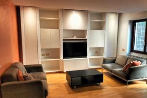 Cassia Trilocale arredato con terrazzo e box auto