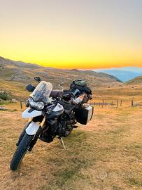 Triumph Tiger 800