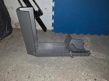 blocco ruota per moto o scooter 
