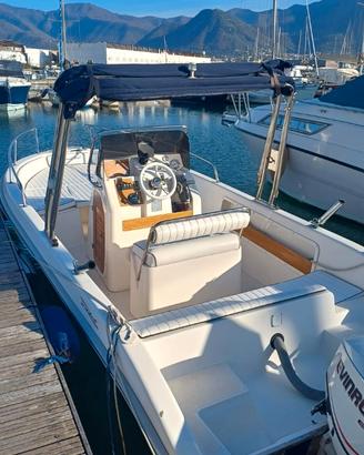 Terminal Boat 21 + Evinrude 115 CV