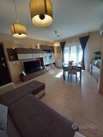 3 LOCALI A SPELLO