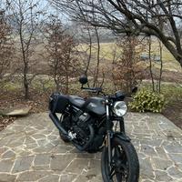 Moto guzzi v7iii stone