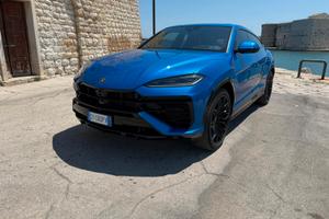 Lamborghini Urus 4.0 SE