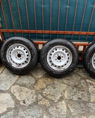 Pneumatici Kumho invernali 155/80R13