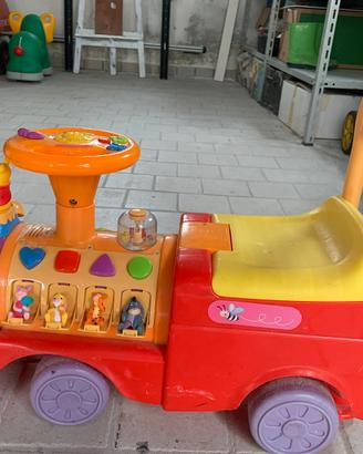 Cavalcabile Trenino Winnie the Pooh Kiddieland