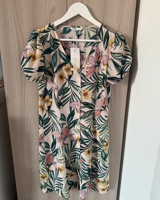 Abito estivo con fiori