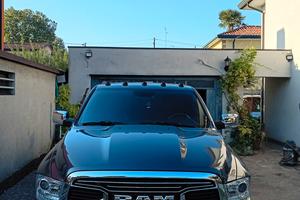 Dodge Ram 1500 limited 2017