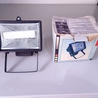 Faretto alogeno da 150W