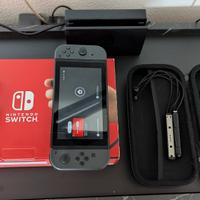 Nintendo Switch Ed. Nera + Case protezione