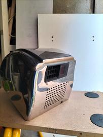 Asciugamani elettrico da parete