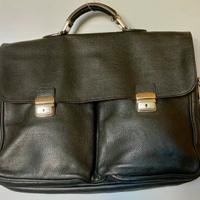Borsa 24h in vitello nero Pollini – elegante
