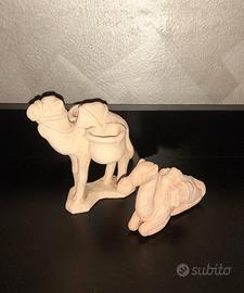 cammelli per presepe artigianale in terracotta 
