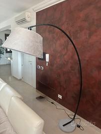 Lampada da terra ad arco di design - Stile moderno
