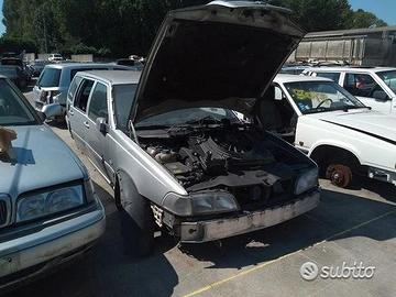 Volvo V70 1999 SW Demolita - Per Ricambi