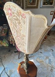 Lampada vintage con cappelliera decorata