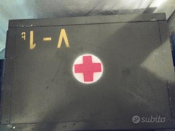 Coppia casse in ferro per  Ospedale militare 