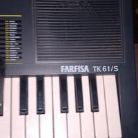 pianola con tastiera pesata