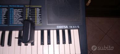 pianola con tastiera pesata