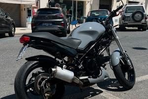 Ducati Monster 600
