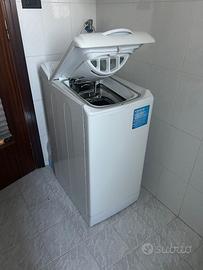 Lavatrice Indesit carica dall'alto 5kg 800rpm