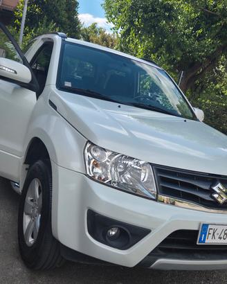 SUZUKI GRAND VITARA 64000km per NEOPATENTATI 