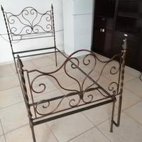 letto in ferro battuto del 700