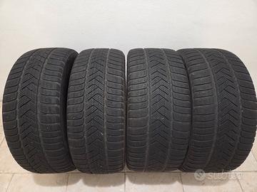 Gomme Pirelli sottozero doppia misura 