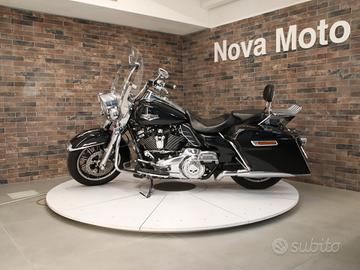 Harley-davidson Road King C.V.O. 107 my16
