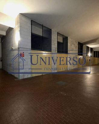 Box / Garage di 16 m² a Voghera