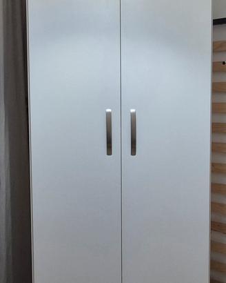 armadio due ante battenti