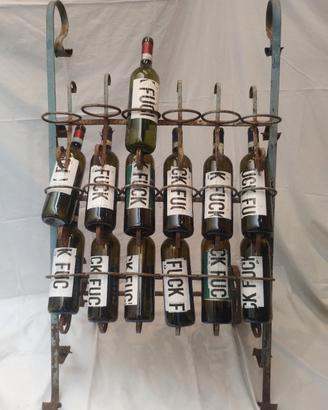 Carrello portabottiglie antico in ferro battuto 