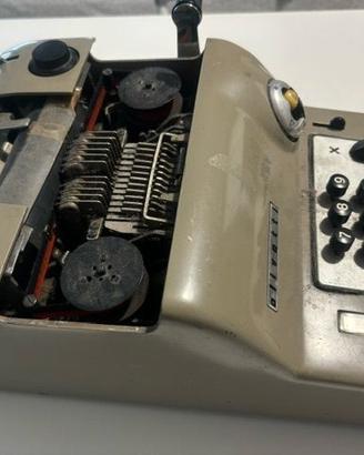 Calcolatrice Olivetti Summa 15 vintage