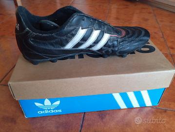 Scarpe da calcio Adidas con parastinchi