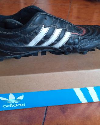 Scarpe da calcio Adidas con parastinchi