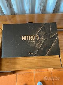 Notebook “Acer Nitro 5” imballato