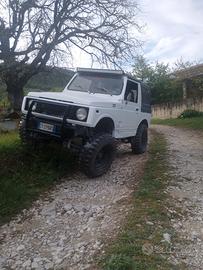 Suzuki samurai 
