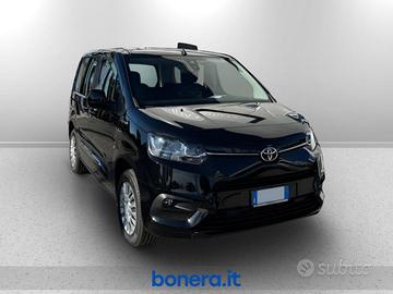 Toyota Proace City Verso electric L1 50kWh D Loung