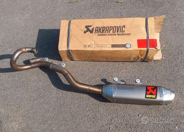 Impianto di scarico completo akrapovic racing line