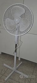 Ventilatore a piantana